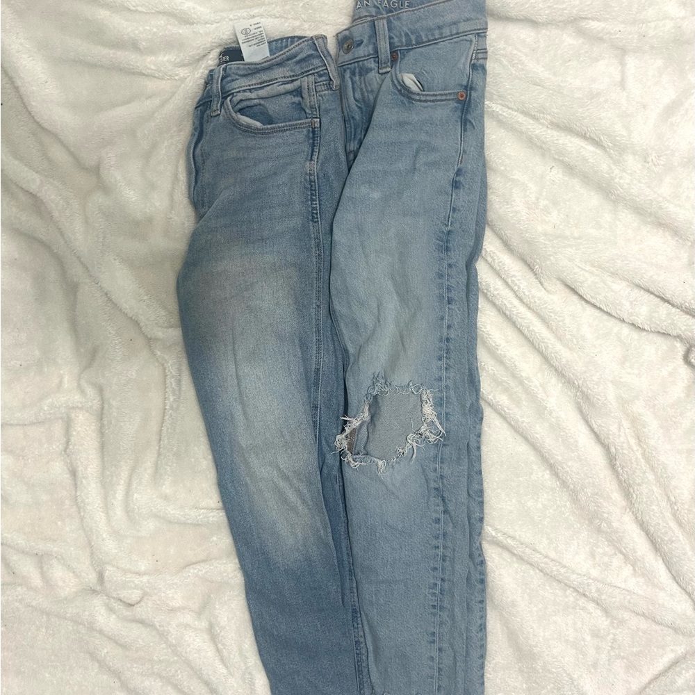 2 pairs of jeans American Eagle and Hollister straight leg distressed